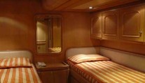 ANTARES AVANCE - Twin Cabin